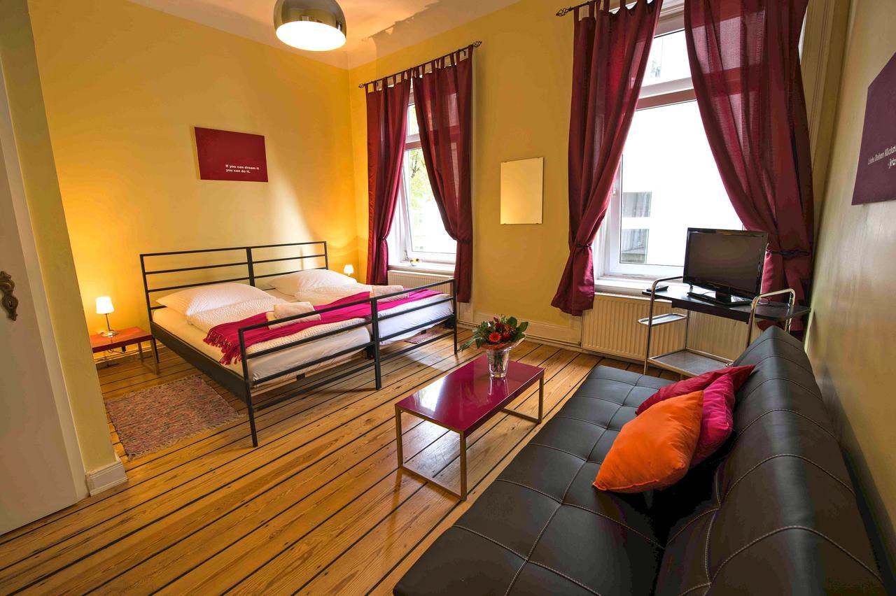 St. Pauli Lodge Townhouse Хамбург Екстериор снимка